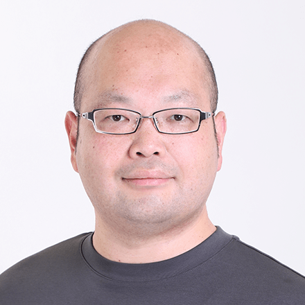安田助教の顔写真