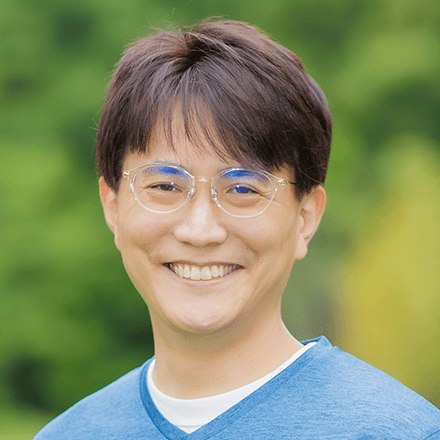 山口准教授の顔写真