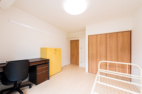 Student Dormitories(Shared apartment-type dormitory)