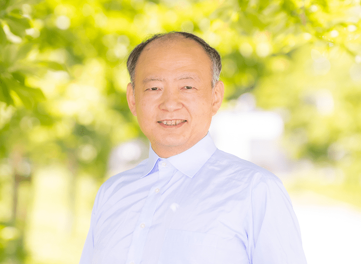 作村 教授の写真